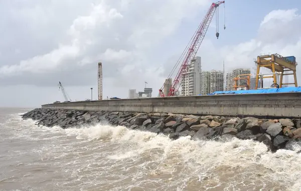 stock image MUMBAI INDIA JUNE 16 2023 BMC organized an under construction Mumbai coastal road site visit for Journalists from Worli to Priyadarshini Park on June 16 2023 in Mumbai India The Mumbai civic body completed the excavation of a second underground tunne