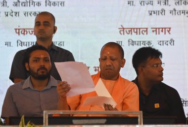 NOIDA INDIA 25 Haziran 2023 Uttar Pradesh Başkanı Yogi Adityanath, Noida Kalkınma Otoritesi ve Noida Stadyumu Ramlila 'nın birçok projesinin açılışını 25 Haziran 2023 tarihinde Noida Hindistan' da gerçekleştirdi. 