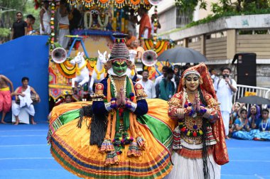 KOLKATA INDIA 20 Haziran 2023 Uluslararası Krishna Bilinç Topluluğu ISKCON Rath Yatra 'nın 20 Haziran 2023 tarihinde Kolkata Hindistan' da düzenlenen ve Puri Rath Yatra şehrinde düzenlenen yıllık festival. 