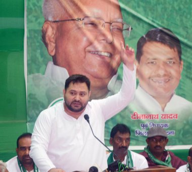 PATNA INDIA SEPTEMBER 1 2024 RJD leader Tejashwi Yadav addressing during a mass dharna in support of various demands outside of RJD office on September 1 2024 in Patna India Photo by Santosh Kumar Hindustan Times  clipart