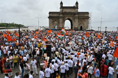 MUMBAI INDIA SEPTEMBER 1 2024 MVA party workers gathered at Gateway Of India during the protest march from Hutatma Chowk to Gateway of India for Chhatrapati Shivaji Maharaj Statue Collapse on September 1 2024 in Mumbai India Opposition Maha Vikas Agh clipart