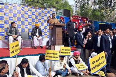 NEW DELHI INDIA FEBRUARY 2 2024 Delhi CM Arvind Kejriwal address AAP workers during a protest against the BJP for alleged rigging the Chandigarh Mayoral election at DDU Marg near BJP office on February 2 2024 in New Delhi India Punjab CM Bhagwant Man clipart