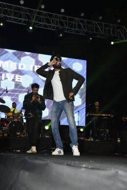 NEW DELHI INDIA FEBRUARY 2 2024 Bollywood playback singer Mohammed Irfan performs during DUs fest Symphony 24 at Janki Devi Memorial College on February 2 2024 in New Delhi India Photo by Shantanu Bhattacharya Hindustan Times  clipart