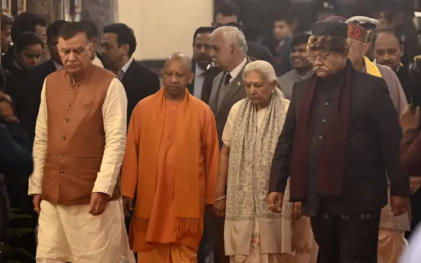 stock image LUCKNOW INDIA FEBRUARY 2 2024 Uttar Pradesh Governor Anandiben Patel with CM Yogi Adityanath and Speaker Satish Mahana are on their to attend the first day of the Budget session at UP assembly on February 2 2024 in Lucknow India Photo by Deepak Gupta