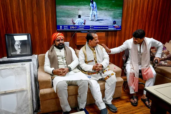 stock image NEW DELHI INDIA FEBRUARY 5 2024 Deputy Chief Ministers of Bihar Samrat Choudhary and Vijay Kumar Sinha seen along BJP leader Manoj Tiwari during the felicitation ceremony for the Deputy CMs of Bihar on behalf of People of Bihar living in Delhi at Del