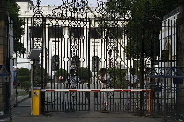 stock image KOLKATA INDIA FEBRUARY 5 2024 Boom Barriers are installed to monitor car movement at gate 2 and gate 6 of Assembly House on February 5 2024 in Kolkata India Photo by Samir Jana Hindustan Times