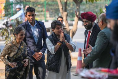 NEW DELHI INDIA FEBRUARY 11 Şubat 2024 Jyotiraditya Scindia Sivil Havacılık Bakanı Safdarjung Enclave Spor Merkezi 'nin açılışında Sanchit Khanna Hindustan Times fotoğraf: Sanchit Khanna Hindustan 