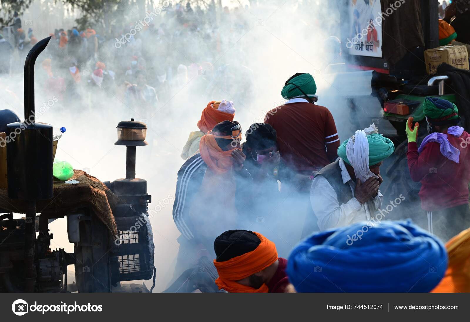 Chandigarh India February 2024 Haryana Police Fired Tear Gas Shells ...