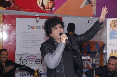 NEW DELHI INDIA FEBRUARY 16 Şubat 2024 Euphoria Band kurucusu ve baş vokalisti Palash Sen, HT Citys 25. yaş günü kutlaması sırasında 16 Şubat 2024 'te Yeni Delhi Hindistan' da Dhruv Sethi Hindustan Times tarafından çekilmiştir. 