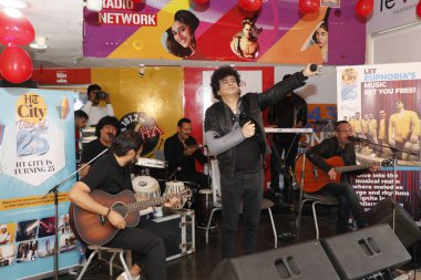 NEW DELHI INDIA FEBRUARY 16 Şubat 2024 Euphoria Band kurucusu ve baş vokalisti Palash Sen, HT Citys 25. yaş günü kutlaması sırasında 16 Şubat 2024 'te Yeni Delhi Hindistan' da Dhruv Sethi Hindustan Times tarafından çekilmiştir. 