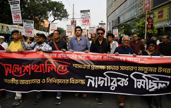 stock image KOLKATA INDIA FEBRUARY 15 2024 Citizens staged protest against Trinamool Congress TMC run State Government over violence against women in Sandeshkhali of North 24 Parganas district at Hazra on February 15 2024 in Kolkata India Women in West Bengals S