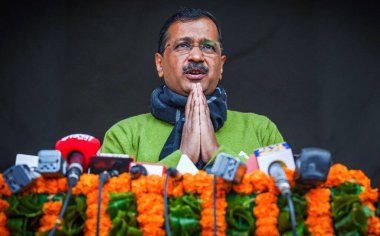 NEW DELHI INDIA FEBRUARY 19 Şubat 2024 Delhi Genel Sekreteri Arvind Kejriwal, 19 Şubat 2024 'te Yeni Delhi' de Vidhan Sabha 'da yaptığı konuşmanın ardından basın mensuplarına seslendi. Delhi Başbakanı Arvind Kejriwal, mecliste güven oyu çağrısında bulundu. 