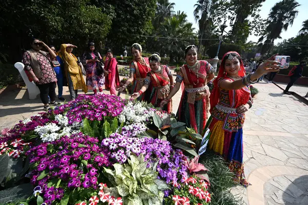 stock image NEW DELHI INDIA FEBRUARY 18 2024 Visitors visit during the 36th Garden Tourism Festival organized by Delhi Tourism in collaboration with the Delhi Government held at Garden of Five Senses on February 18 2024 in New Delhi India The theme of the 36th G