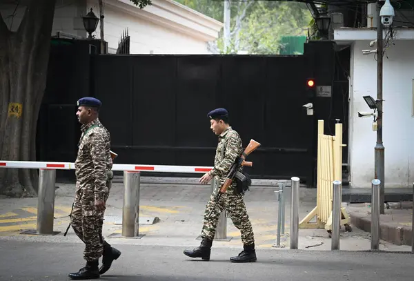 stock image NEW DELHI INDIA FEBRUARY 19 2024 Delhi Police officials seen outside the house of Delhi CM Arvind Kejriwal after the Delhi CM was summoned sixth time to appear before the Enforcement Directorate at Civil Lines on February 19 2024 in New Delhi India D