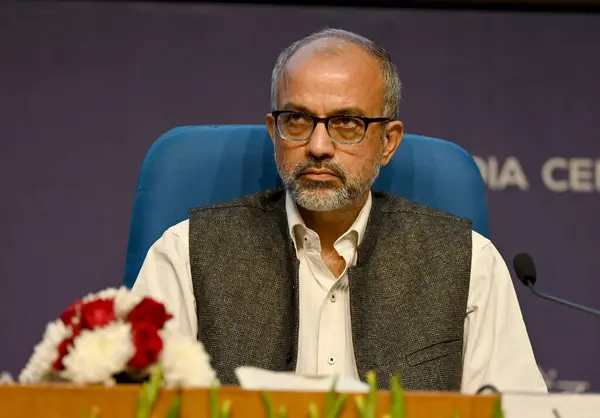 stock image NEW DELHI INDIA FEBRURAY 22 2024 Press Registrar  Head Of The Department RNI Bhupendra Kainthola during the launch of online portals of the Central Bureau of Communication CBC Registrar of Newspapers of India RNI New Media Wing and Digital Addressabl