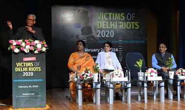 NEW DELHI INDIA FEBRUARY 24 2024 Justice SN Srivastava Retd addressing the Delhi riots Victims during the fourth anniversary of the Delhi riots in 2020 a conference titled Justice for Delhi Riots 2020 2024 Prevention Rehabilitation  Compensation orga clipart