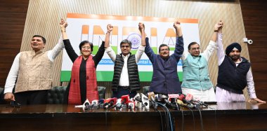 NEW DELHI INDIA FEBRUARY 24 2024 AAP leaders Saurabh Bhardwaj Atishi Sandeep Pathak and Congress party leaders Mukul Wasnik Incharge Delhi congress Deepak Babaria Delhi president Arvinder Singh Lovely allies in the INDIA alliance held a press confere clipart