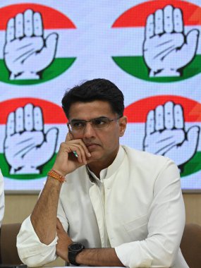 NEW DELHI INDIA FEBRUARY 26 Şubat 2024 Kongre Partisi Parti Pilotu Yeni Delhi 'deki Kongre Parti Genel Merkezi' nde 26 Şubat 2024 tarihinde bir basın toplantısı düzenledi. Fotoğraf: Sonu Mehta Hindustan Times