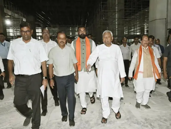 PATNA INDIA SEPTEMBER 4 2024 Bihar Genel Sekreteri Nitish Kumar Jai Prakash Narayan Uluslararası Havalimanı Fotoğrafı: Santosh Kumar Hindustan Times 