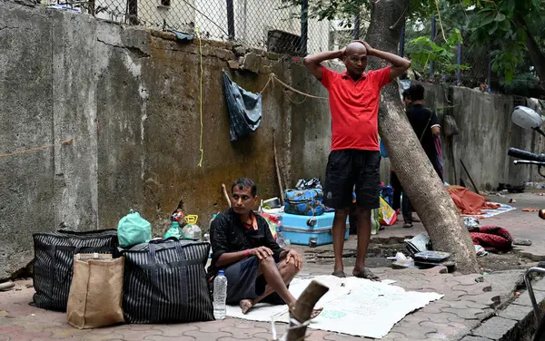 stock image MUMBAI INDIA JANUARY 4 2024 BMC demolished a cancer shelter near Tata hospital at Parel Photo by Raju Shinde Hindustan Times 