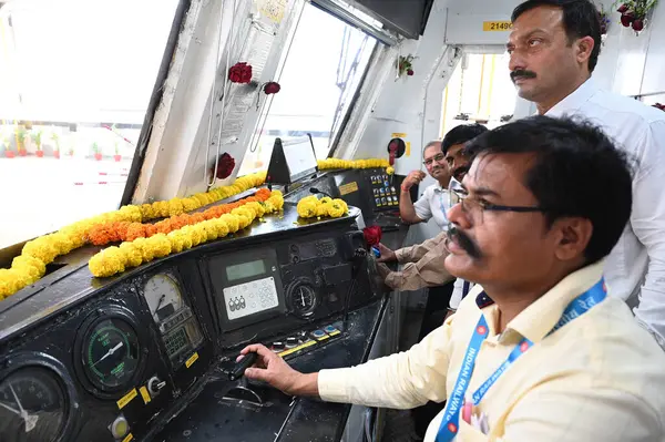 stock image NAVI MUMBAI INDIA JANUARY 12 2024 Commuters after flaging off of trains starting from Uran to Nerul by PM Narendra Modi flags at Uran Photo by Bachchan Kumar HT PHOTO 