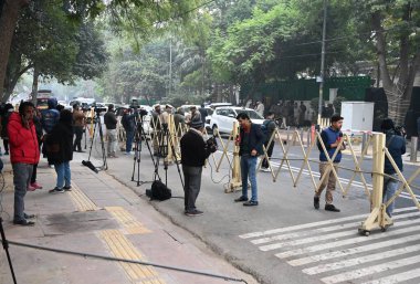 NEW DELHI INDIA JANUARY 3 2024 Security and Media personnel seen outside the residence of Delhi CM Arvind Kejriwal as he received summon to get produced among ED at Civil Lines After Delhi chief minister and Aam Aadmi Party AAP chief Arvind Kejriwal  clipart