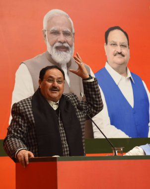 NEW DELHI INDIA 13 HAZİRAN BJP Ulusal Başkanı JP Nadda, BJP genel merkezindeki parti genel merkezinde 18-25 yaş arası BJYM yaş grubunun Namo Matdata Sammelan kampanyası sırasında gençlik parti çalışanlarına seslendi