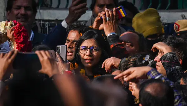 stock image NEW DELHI INDIA JANUARY 12 2024 AAP Candidate Swati Maliwal with her Supporters after winning the Rajya Sabha seat Unopposed at outside DM office Civil Lines Photo by Raj K Raj Hindustan Times 