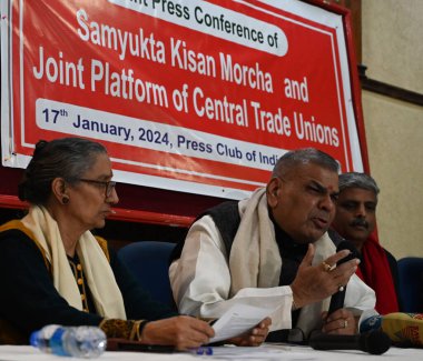 NEW DELHI INDIA JANUARY 17 2024 General Secretary of the All India Trade Union Congress Amar Jeet Kaur and other Leader addressing Joint Press Statement issued by Samyukta Kisan Morcha SKM and Joint Platform of Central Trade Unions Federations Associ clipart