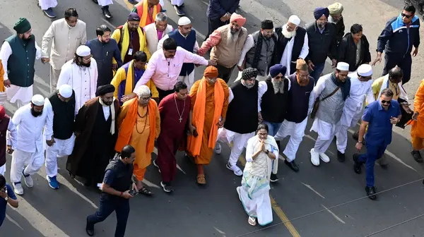 stock image KOLKATA INDIA JANUARY 22 2024 Chief minister of West Bengal and Trinamool Congress Chairperson Mamata Banerjee leads a Solidarity March Sanhati Yatra on the day of Ram Lalla idol consecration from Hazra to Park Circus along with the members of differ