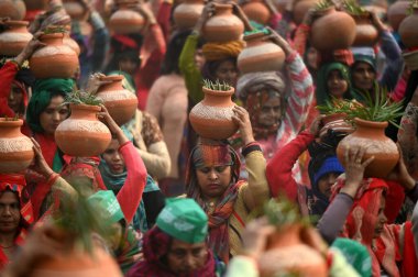 NOIDA INDIA JANUARY 24 Ocak 2024 Matka Phod Yürüyüşü sırasında NTPC Kapısı Fotoğrafı: Sunil Ghosh Hindustan Times 