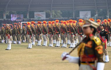 NEW DELHI INDIA HAZİRAN 25 Ocak 2024 Delhi Polis Teşkilatı Devlet düzeyindeki Cumhuriyet Günü etkinliği sırasında Sanchit Khanna Hindustan Times tarafından çekilmiştir. 