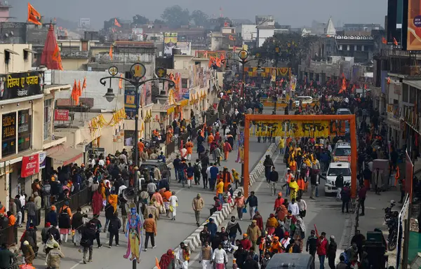 stock image AYODHYA INDIA JANUARY 23 2024 Devotees can see movning on the both side of Ram Path going for Ram Lalla Darshan Devotees are celebrating the consecration ceremony all over the world with joy and fanfare The Ramjanmbhoomi temple in Ayodhya was built a