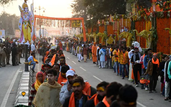 stock image AYODHYA INDIA JANUARY 23 2024 Devotees can see movning on the both side of Ram Path going for Ram Lalla Darshan Devotees are celebrating the consecration ceremony all over the world with joy and fanfare The Ramjanmbhoomi temple in Ayodhya was built a