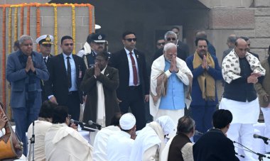 NEW DELHI INDIA JANUARY 30 2024 President Droupadi Murmu Vice President Jagdish Dhankar Prime Minister Narendra Modi Defence Minister Rajnath Singhat the tribute paying ceremony of Mahatma Gandhi on his death anniversary at Rajghat Photo by Sonu Meht clipart