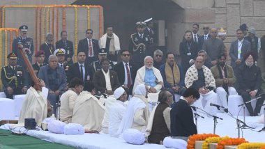 NEW DELHI INDIA HAZİRAN 30 HAZİRAN 2024 Cumhurbaşkanı Droupadi Murmu Başkan Yardımcısı Jagdish Dhankar Başbakan Yardımcısı Narendra Modi Savunma Bakanı Rajnath Singhat Mahatma Gandhi 'nin ölüm yıldönümünde Rajghat' ta yaptığı anma töreni Sonu Meht