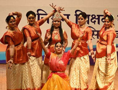 NEW DELHI INDIA SEPTEMBER 5 2024 MCD School Teacher performing cultural Progammme during the Shikshak Samman Samaroh organized by the MCD Education Department at Civic Centre At Kedarnath Sahni Auditorium Civic Centre on September 5 2024 in New Delhi clipart