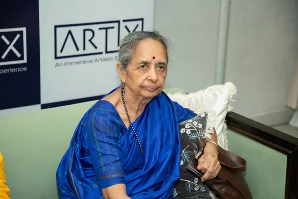 stock image NEW DELHI INDIA AUGUST 30 2024 Artist Shobha Broota during an art fair Artix 30 a hotel based art fair where the rooms of a premier Delhi hotel were transformed into intimate preview spaces at The Claridges Hotel on August 30 2024 in New Delhi India 