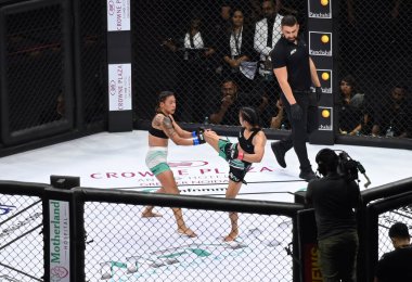 NOIDA INDIA 2 Temmuz 2023 Dövüşçüler Matrix Dövüş Gecesi 'ne katıldılar. 2 Temmuz 2023' te Noida Indoor Stadyumu 'nda Sunil Ghosh Hindustan Times tarafından çekilmiştir. 