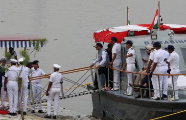 NEW DELHI INDIA JULY 4 2023 Delhi LG Vinay Saxena along with NGT chairman inspect the recently ascertained navigable channel in Yamuna River at ITO on July 4 2023 on New Delhi India Photo by Salman Ali Hindustan Times  clipart