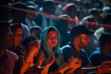 LUCKnow INDIA 9 Temmuz 2023 akşamı Sarayu Aarti Ayodhya 'da 9 Temmuz 2023 tarihinde Lucknow India Fotoğrafı: Deepak Gupta Hindustan Times