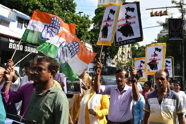 stock image KOLKATA INDIA JULY 8 2023 Congress Party members staged protest against violence and murder of people during Bengal Panchayat Elections 2023 outside State Election Commission office on July 8 2023 in Kolkata India West Bengal amid widespread violence