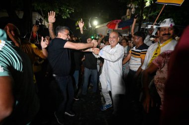 NEW DELHI INDIA SEPTEMBER 13 2024 AAP leaders MLAs and party workers celebrate the bail granted to Delhi CM Arvind Kejriwal by the Supreme Court in a corruption case registered by CBI in the alleged excise policy outside the CM residence on September clipart