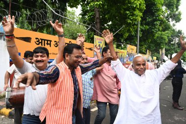 NEW DELHI INDIA SEPTEMBER 13 2024 AAP leaders MLAs and party workers celebrate the bail granted to Delhi CM Arvind Kejriwal by the Supreme Court in a corruption case registered by CBI in the alleged excise policy at AAP Party office Pt Ravi Shukla La clipart