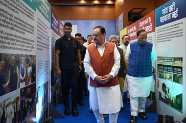 NEW DELHI INDIA 17 Eylül 2024 BJP Ulusal Başkanı JP Nadda, Başbakan Narendra Modi 'nin doğum gününde düzenlenen serginin açılışını 17 Eylül Salı günü Salman Ali Hindustan Times' ın Yeni Delhi Karargahı 'nda gerçekleştirdi. 