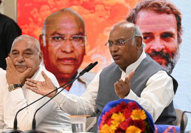 NEW DELHIINDIA SEPTEMBER 18 2024 Congress Party national President Mallikarjun Kharge along with Party Sr leaders Former Chief Minister Haryana Bhupinder Hooda General Secretary of AICC KC Venugopal Ajay Makan Former Chief Minister of Rajasthan Ashok clipart