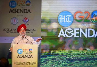 NEW DELHI INDIA 11 HAZİRAN 2023 Hardeep Singh Puri Birliği Bakanı Petrol ve Doğal Gaz ve Konut ve Kentsel İlişkiler Bakanı SDGS 'in İdari İlerlemesi ve Sangri La Eros Janpath' teki G20 Gündemindeki Küresel Biyoyakıt İdaresi sırasında