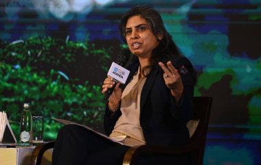 NEW DELHI INDIA 11 Temmuz 2023 Preeti Jain Ph D MBA Global Politika Direktörü Kimyasallar ve Karbon Çözümü Lanzatech, 11 Temmuz 'da Şangri La Eros' taki HT G20 Gündemindeki Progess on SDGS ve Global Biyoyakıt İdaresi tartışması sırasında