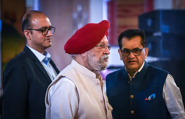 stock image NEW DELHI INDIA JULY 11 2023 IndiaS G20 Sherpa Amitabh Kant along with Hardeep Singh Puri during the Keynote Address on Acclerating Progess On SDGS And Global Biofuel in HT G20 Agenda at Shangri La Eros at Janpath on July 11 2023 in New Delhi India P