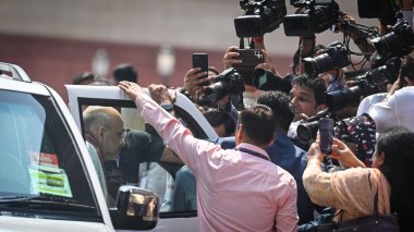 NEW DELHI INDIA 20 HAZİRAN 2023 Amit Şah içişleri bakanı 20 Temmuz 2023 'teki Muson oturumunun açılış gününde parlamentoya geldi. Fotoğraf: Raj K Raj Hindustan Times